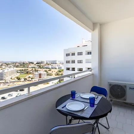 The Concierge - Pool & Sunset Balconies *