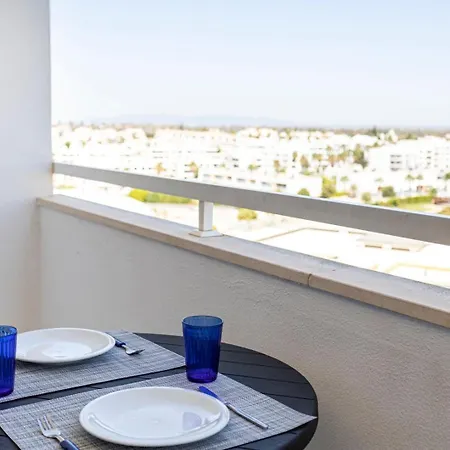 Διαμέρισμα The Concierge - Pool & Sunset Balconies *