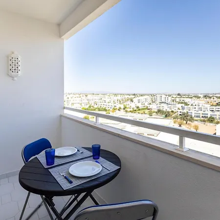 The Concierge - Pool & Sunset Balconies *