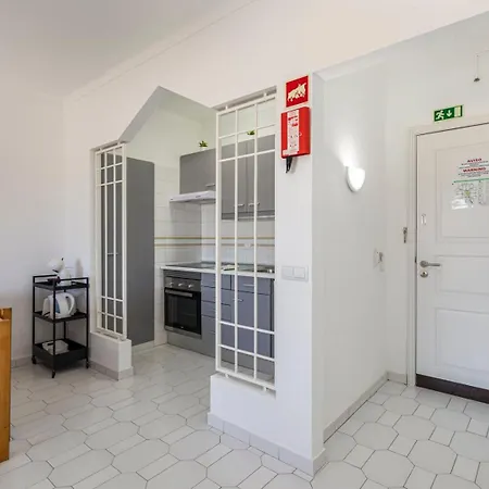 The Concierge - Pool & Sunset Balconies Appartement *